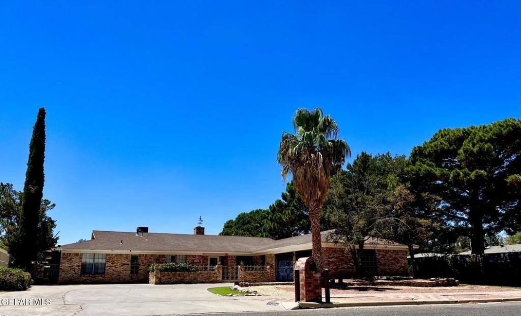 House for rent at 11204 Bob Mitchell Dr, El Paso, TX 79936