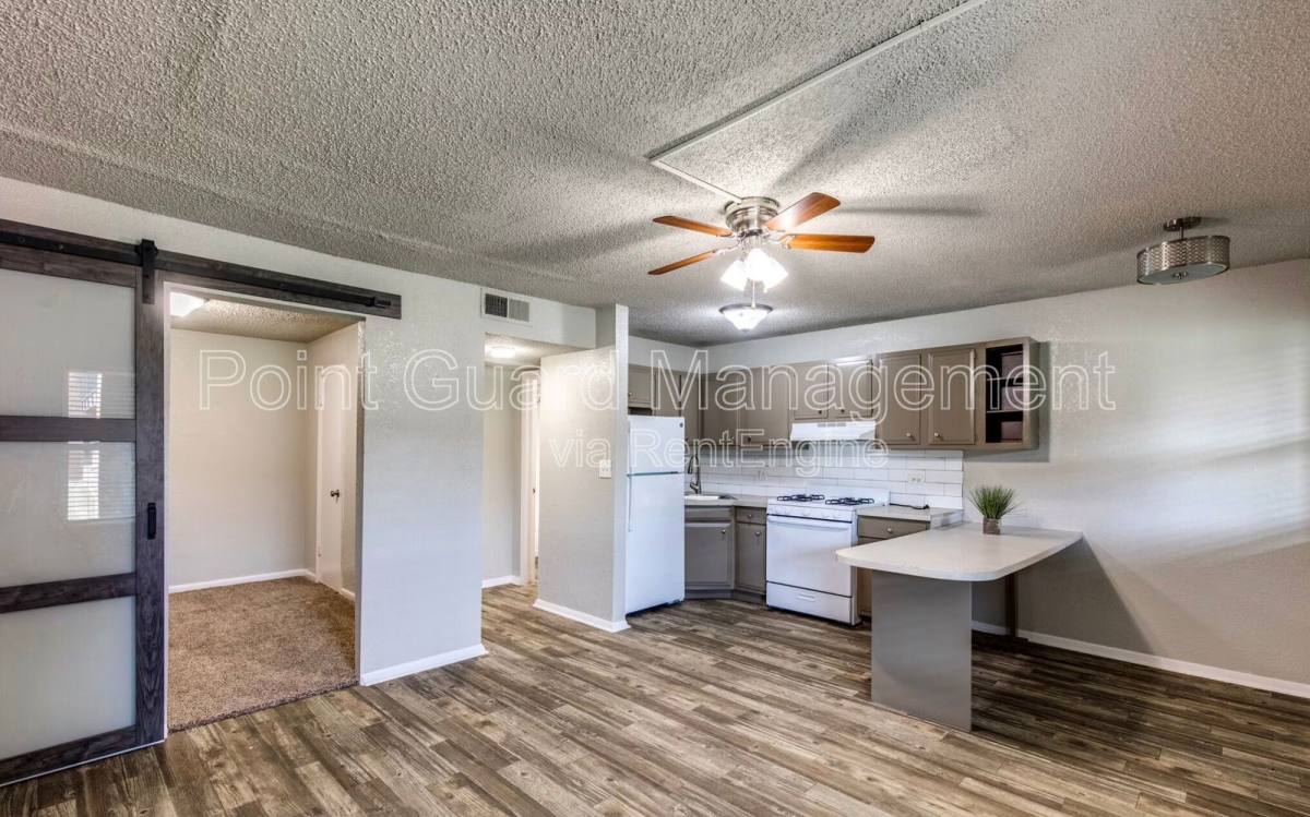 Apartment for rent at 4646 S Fulton Ave #207, Tulsa, OK 74135
