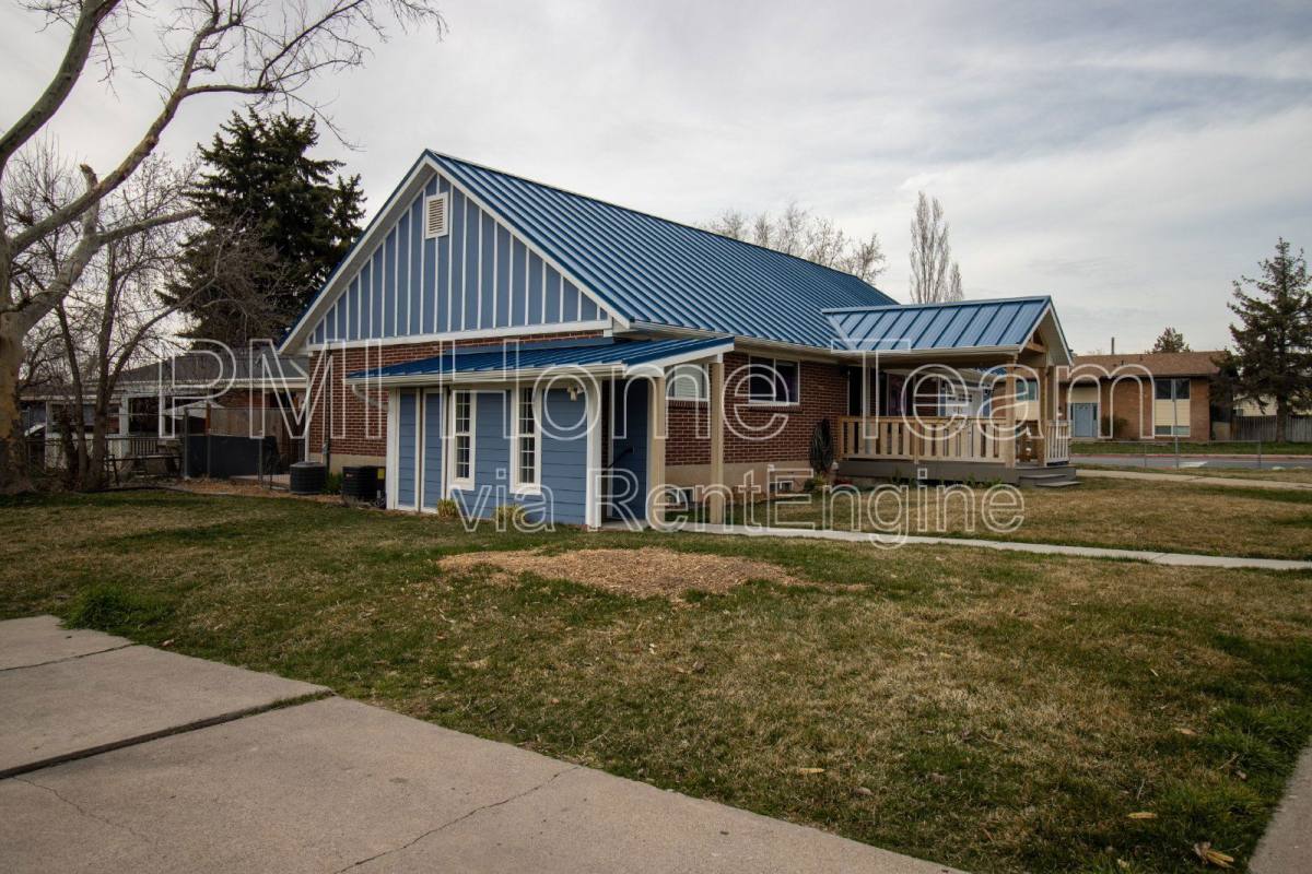 Apartment for rent at 477 N Colonial Ave #DOWNSTAIRS, Layton, UT 84041