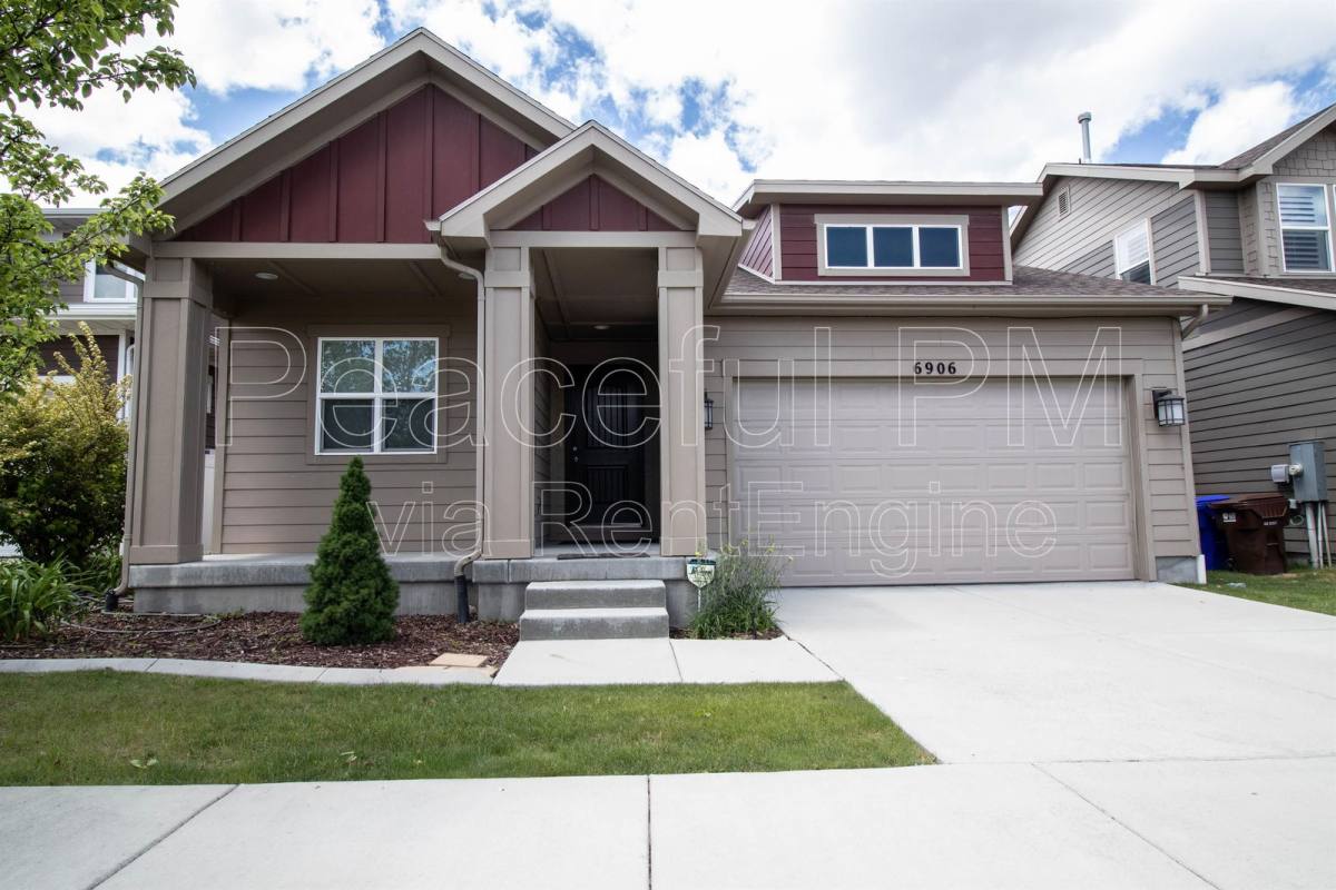 House for rent at 6906 S Suzanne Dr, Midvale, UT 84047