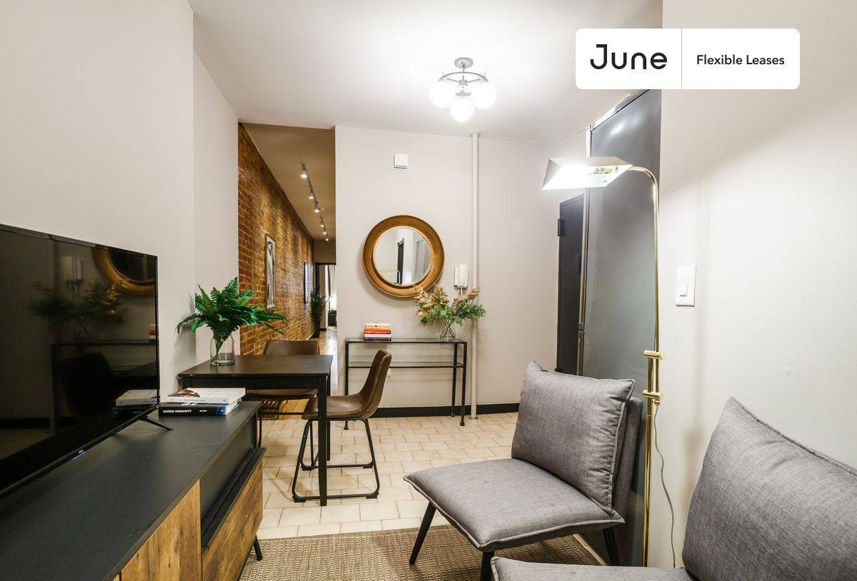 Apartment for rent at 443 W 48th St #1E, New York, NY 10036
