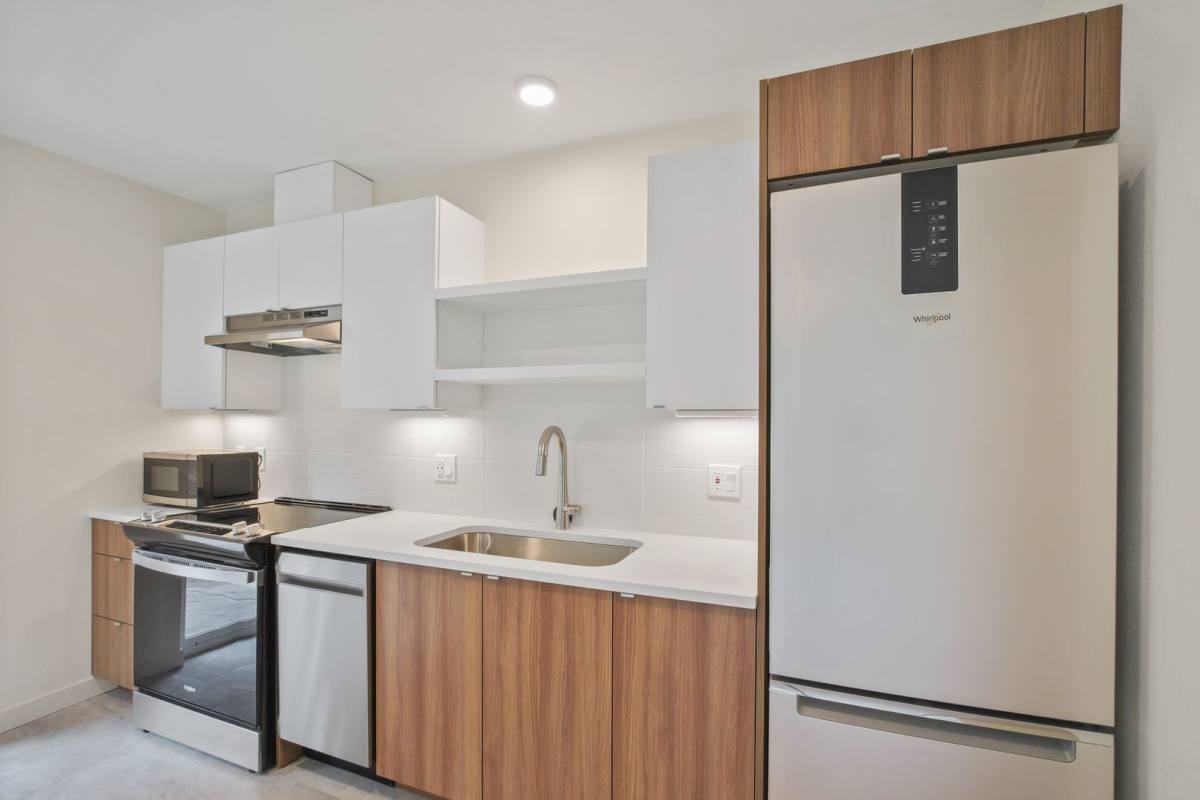 Apartment for rent at 16 N Blandena St, Portland, OR 97217