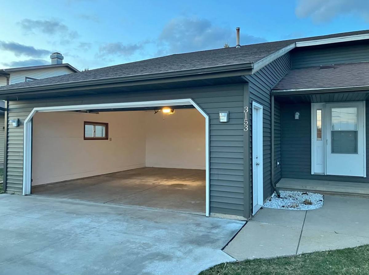 Townhouse for rent at 3153-3155 Finger Rd, Green Bay, WI 54311