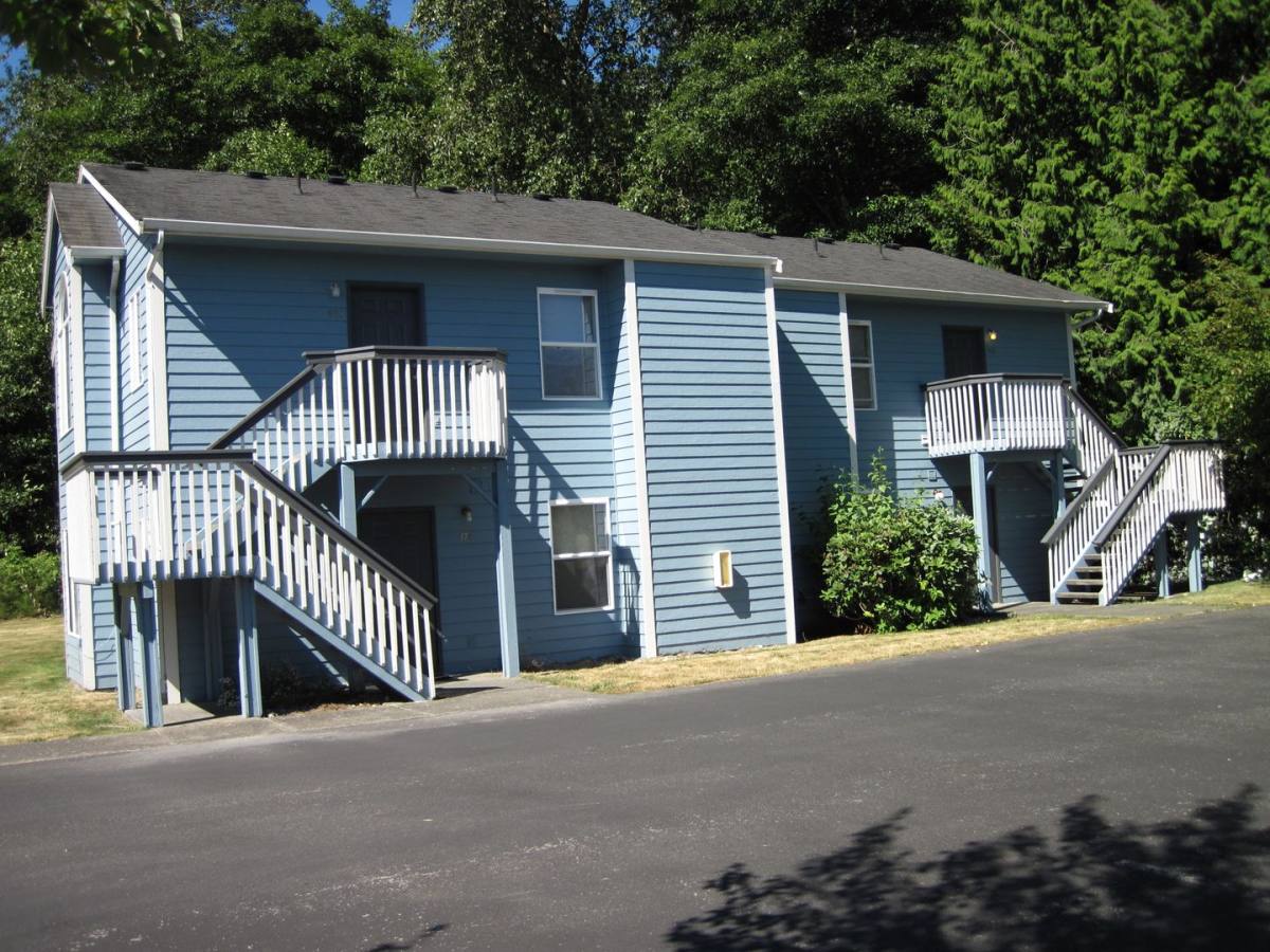 Apartment for rent at 474 - 492 B St, Blaine, WA 98230