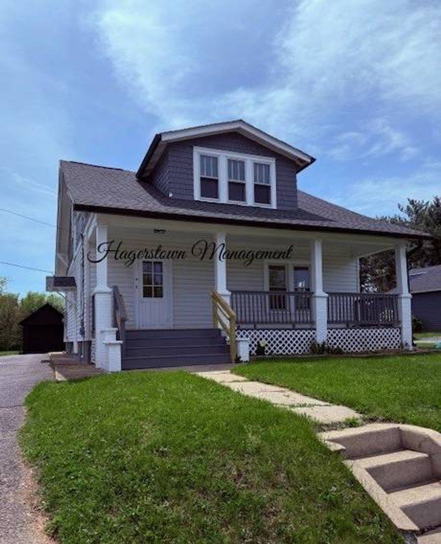 House for rent at 17 W Oak Ridge Dr, Hagerstown, MD 21740