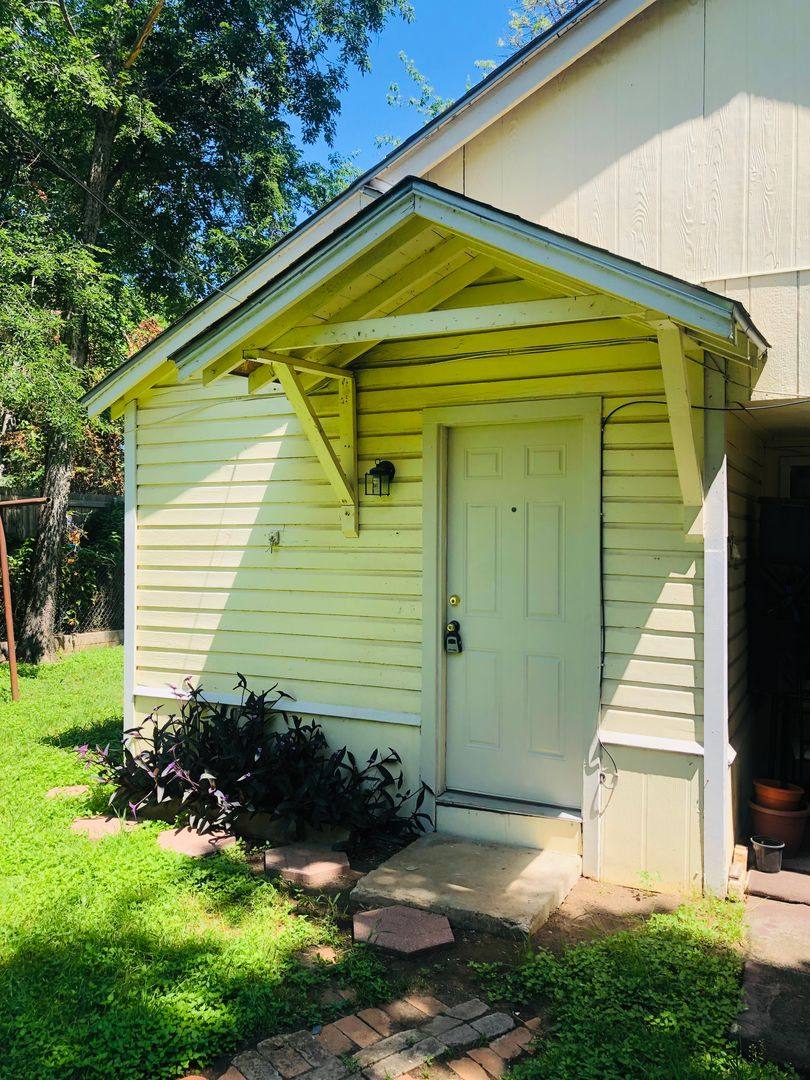 House for rent at 518 W Sycamore, Denton, TX 76201