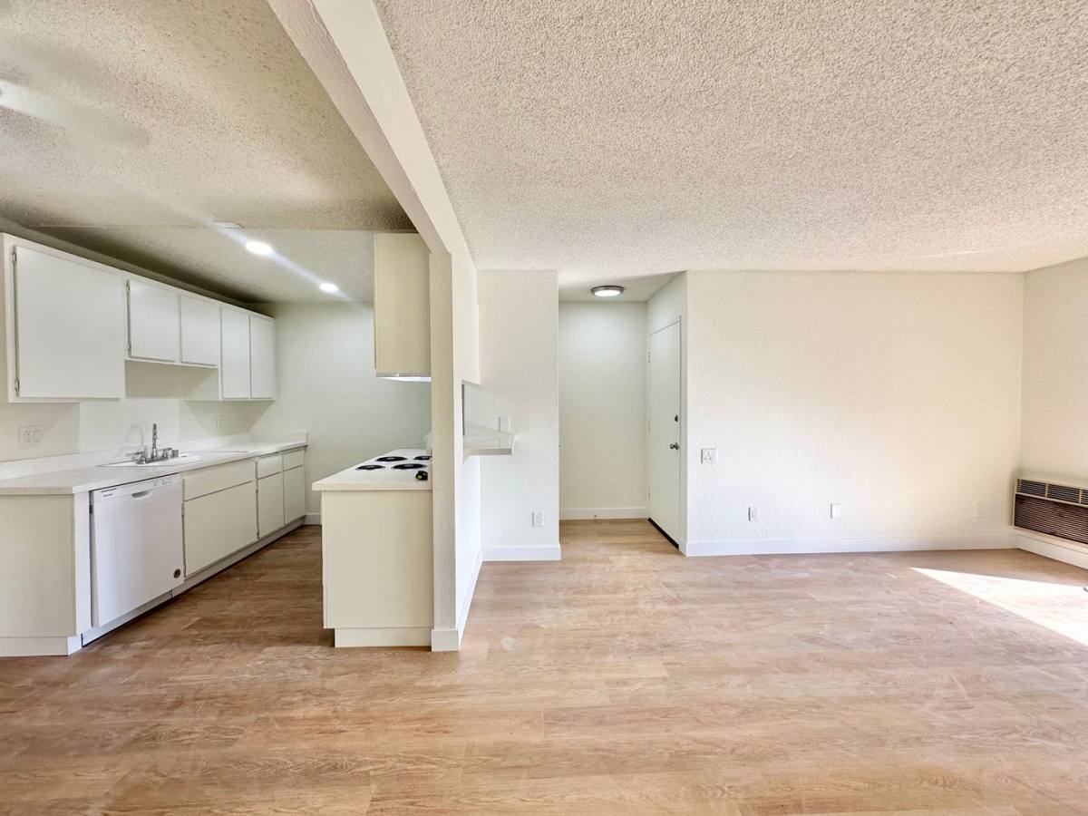 Apartment for rent at 8102 Artesia Blvd, Buena Park, CA 90621
