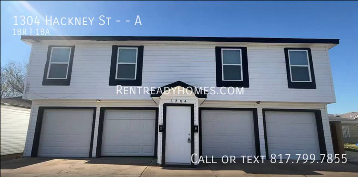 Apartment for rent at 1304 Hackney St, Houston, TX 77023
