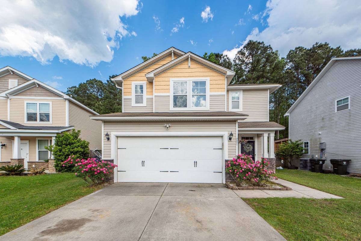 House for rent at 241 Oglethorpe Circle, Moncks Corner, SC 29461