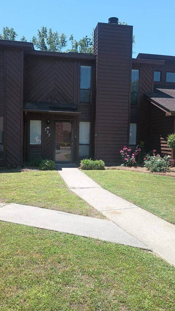 Apartment for rent at 322 Rock Knoll Dr, Greenwood, SC 29649