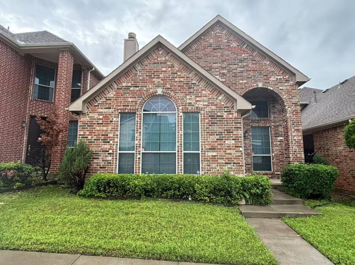 House for rent at 1036 Alyssa Lane, Carrollton, TX 75006