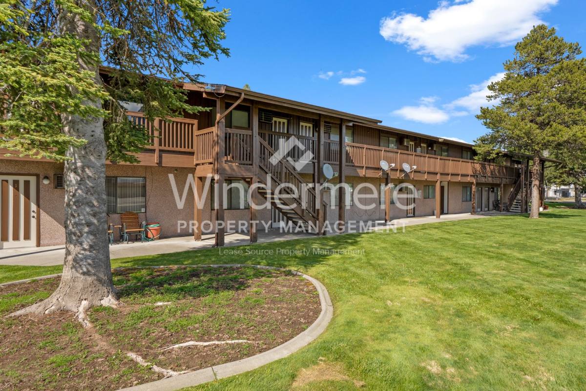 Apartment for rent at 13315 E Skyview Ave, Spokane, WA 99216