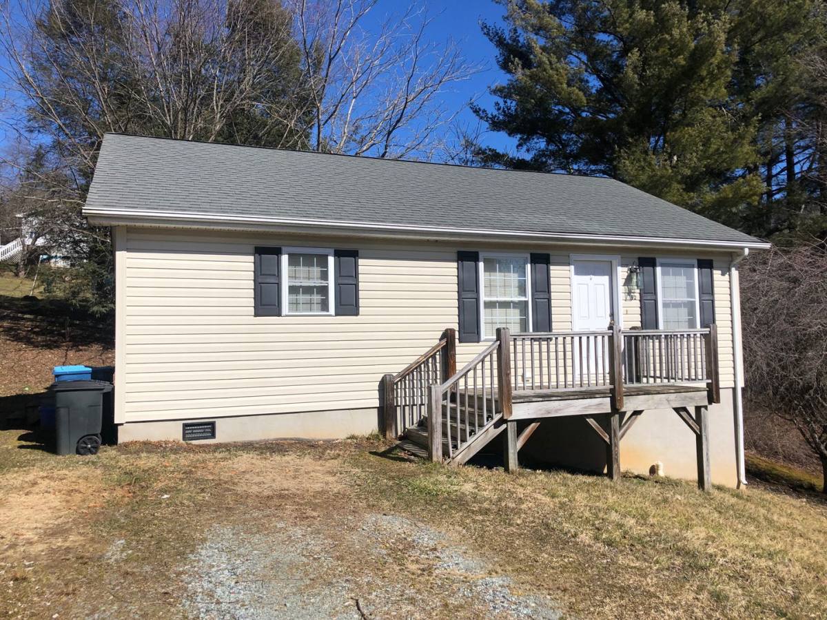 House for rent at 152 Cecil St, Boone, NC 28607