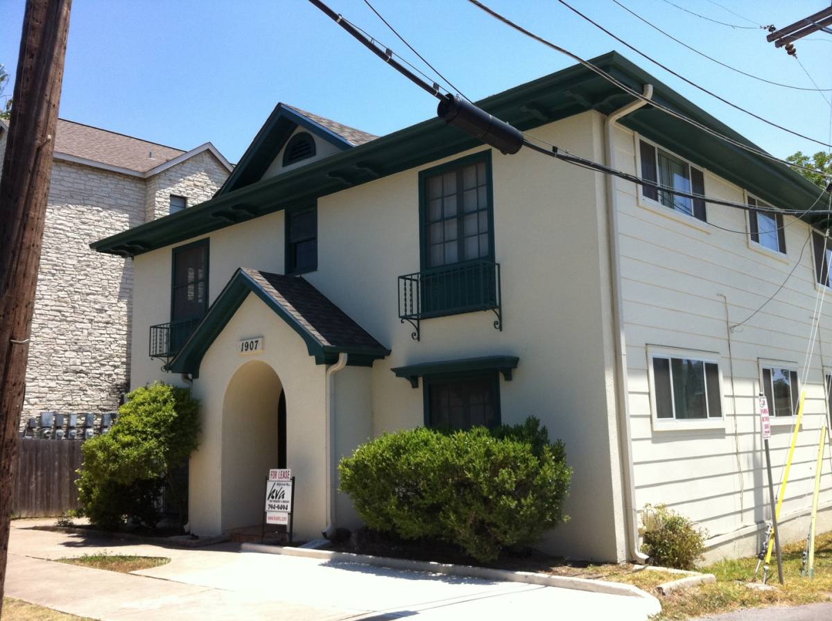 Apartment for rent at 1907 Pearl St, Austin, TX 78705
