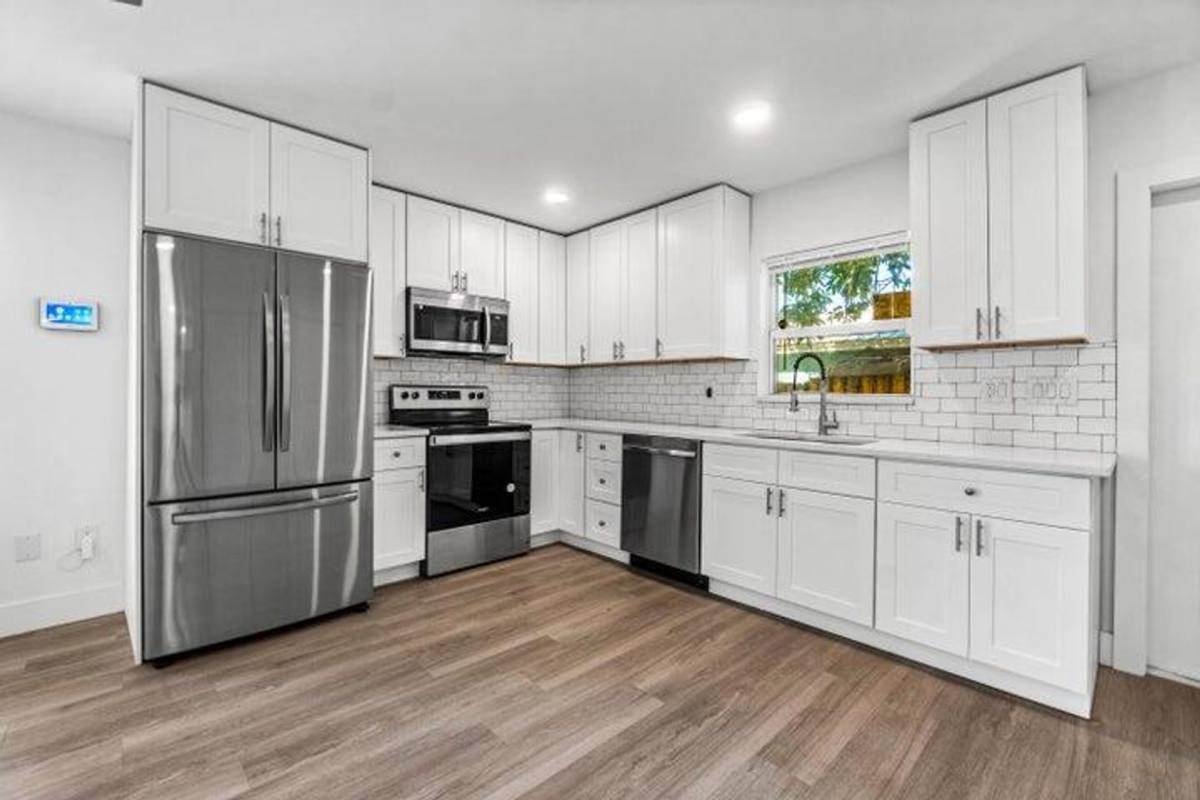House for rent at 4400 Greenwood Ave, West Palm Beach, FL 33407