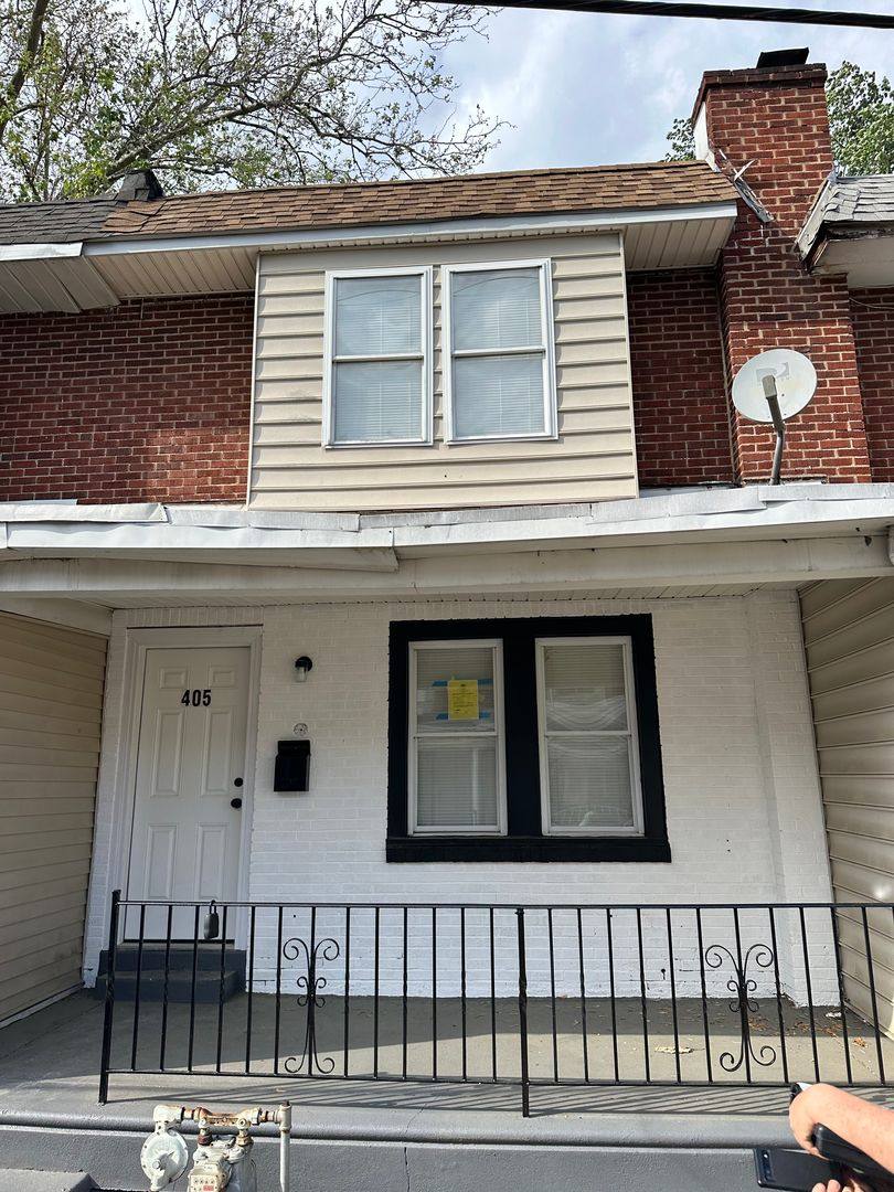 Townhouse for rent at 405 Darby Terrace, Darby, PA 19023