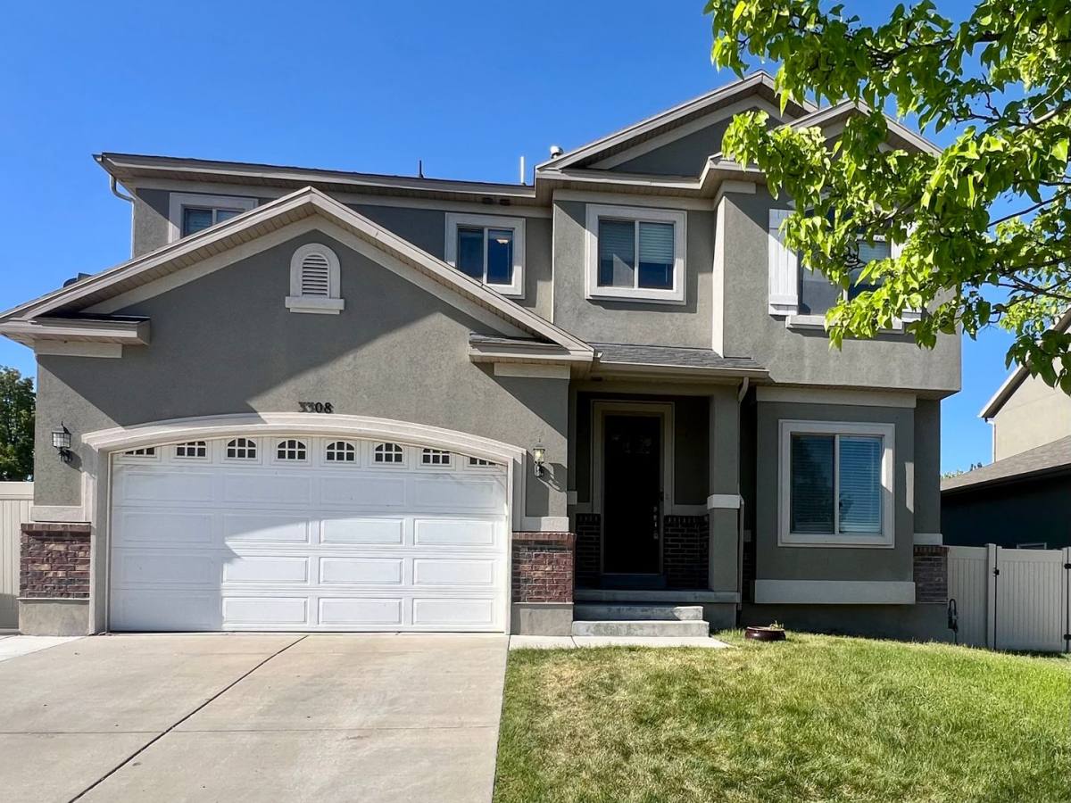 House for rent at 3308 W Sanborn Dr, Riverton, UT 84065