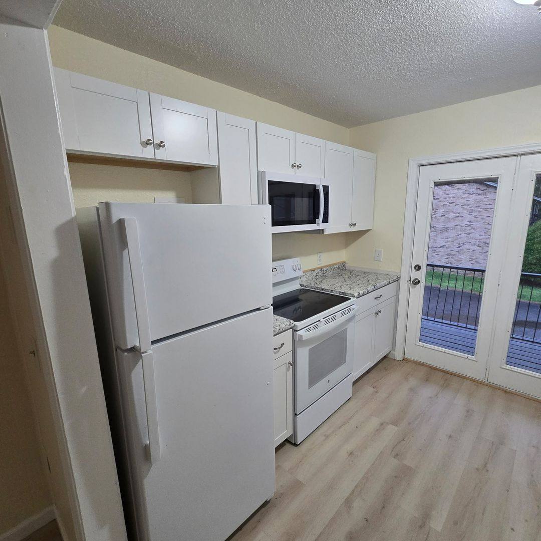 Apartment for rent at 2501 Case St #14, Batesville, AR 72501