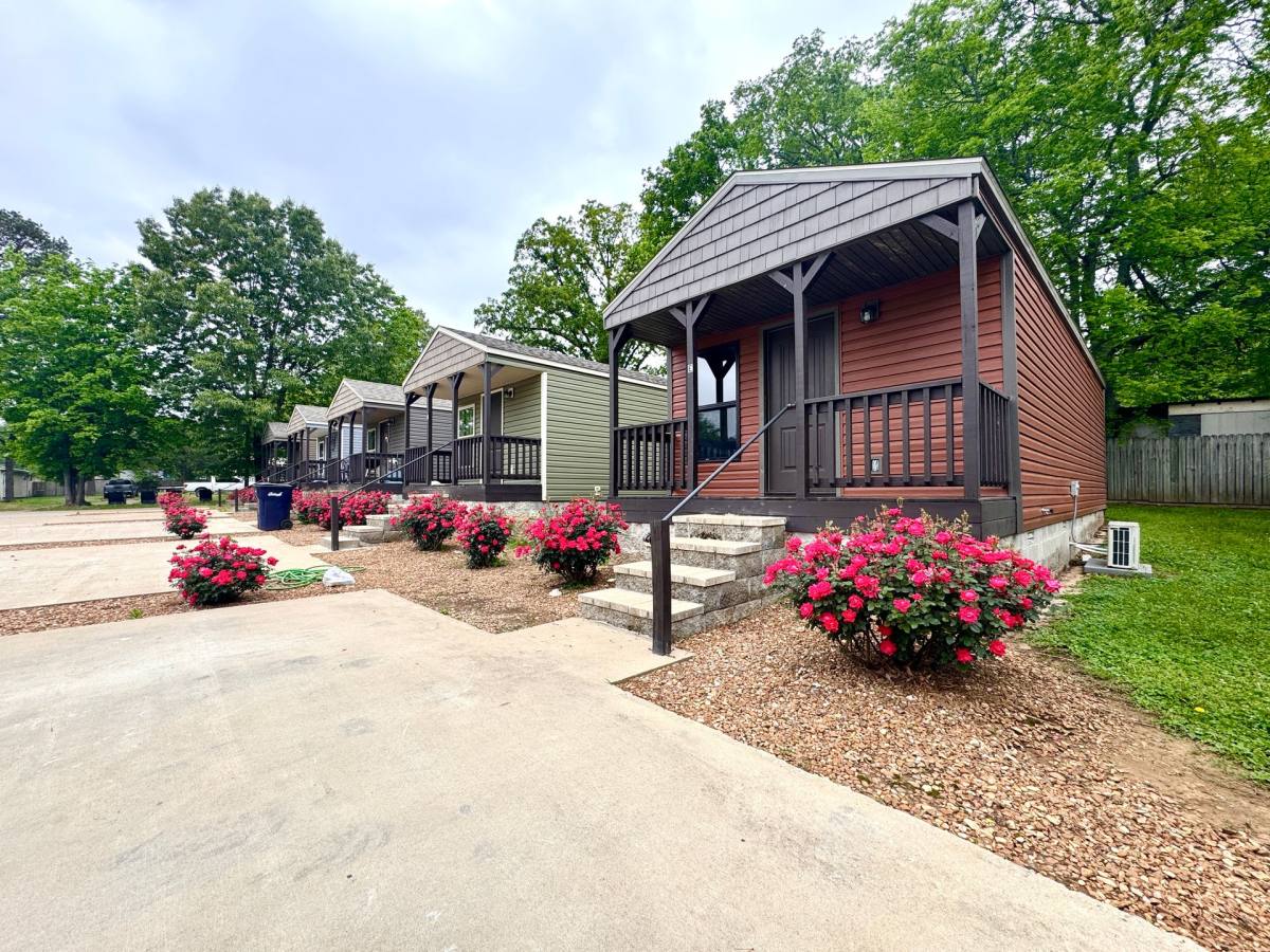 Townhouse for rent at 1450 N Heights #A, Batesville, AR 72501