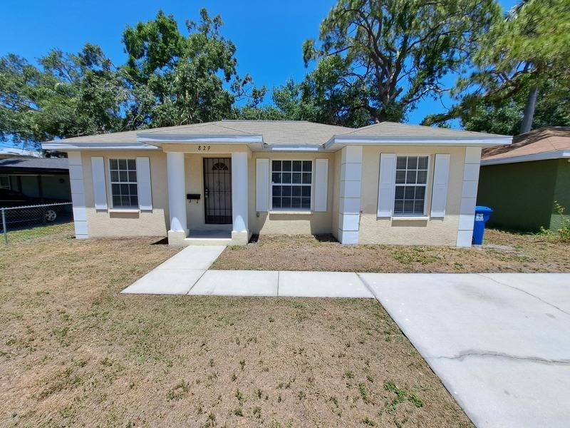 House for rent at 829 35th Ave S, Saint Petersburg, FL 33705