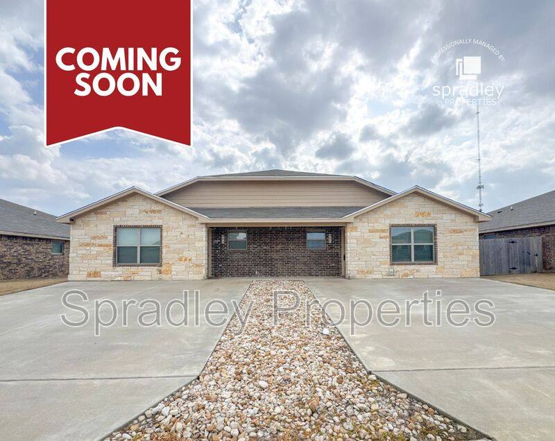 Townhouse for rent at 1005 Laila Lane, Belton, TX 76513