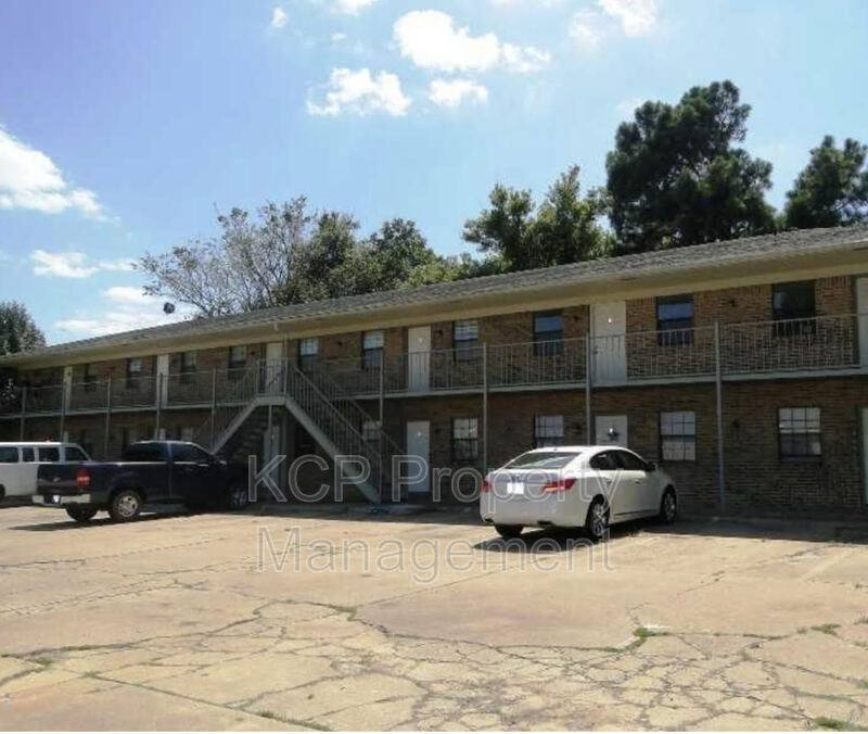Apartment for rent at 340 W Dogwood #10, Greenwood, AR 72936