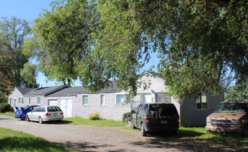 House for rent at 1282 Highland Dr #2, Blackfoot, ID 83221