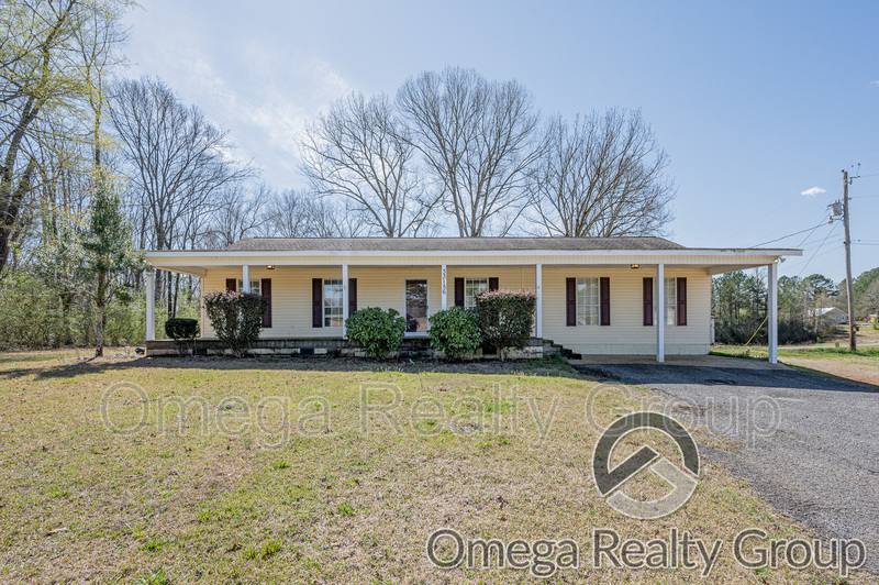 House for rent at 33156 Highway 69, Jasper, AL 35504
