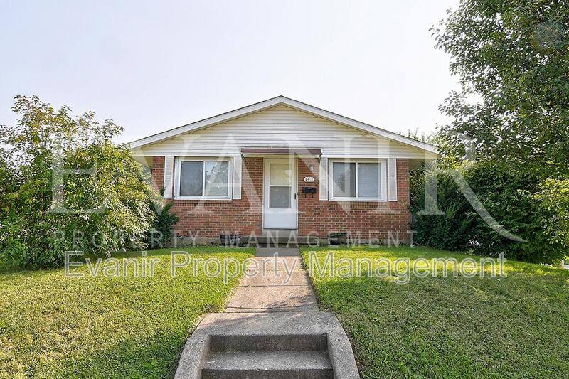 House for rent at 143 Lake St, Xenia, OH 45385