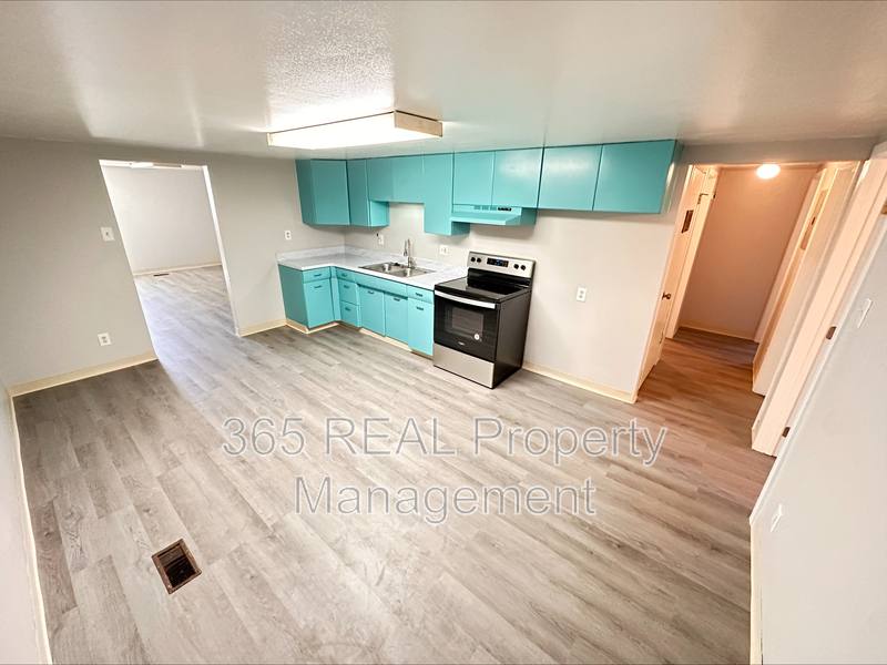 Apartment for rent at 1227 12th Ave #1, Greeley, CO 80631