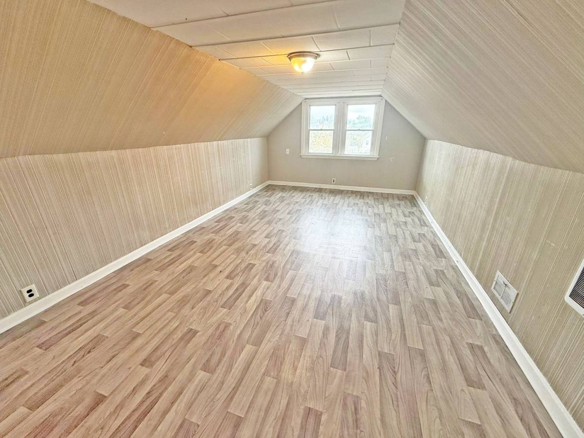 Apartment for rent at 8505 Garfield, Cleveland, OH 44125