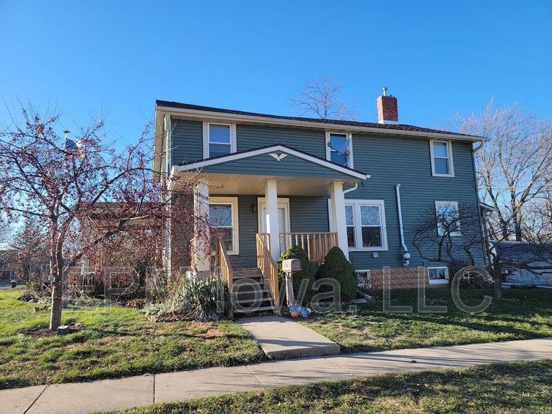 House for rent at 2190 8th Ave, Marion, IA 52302