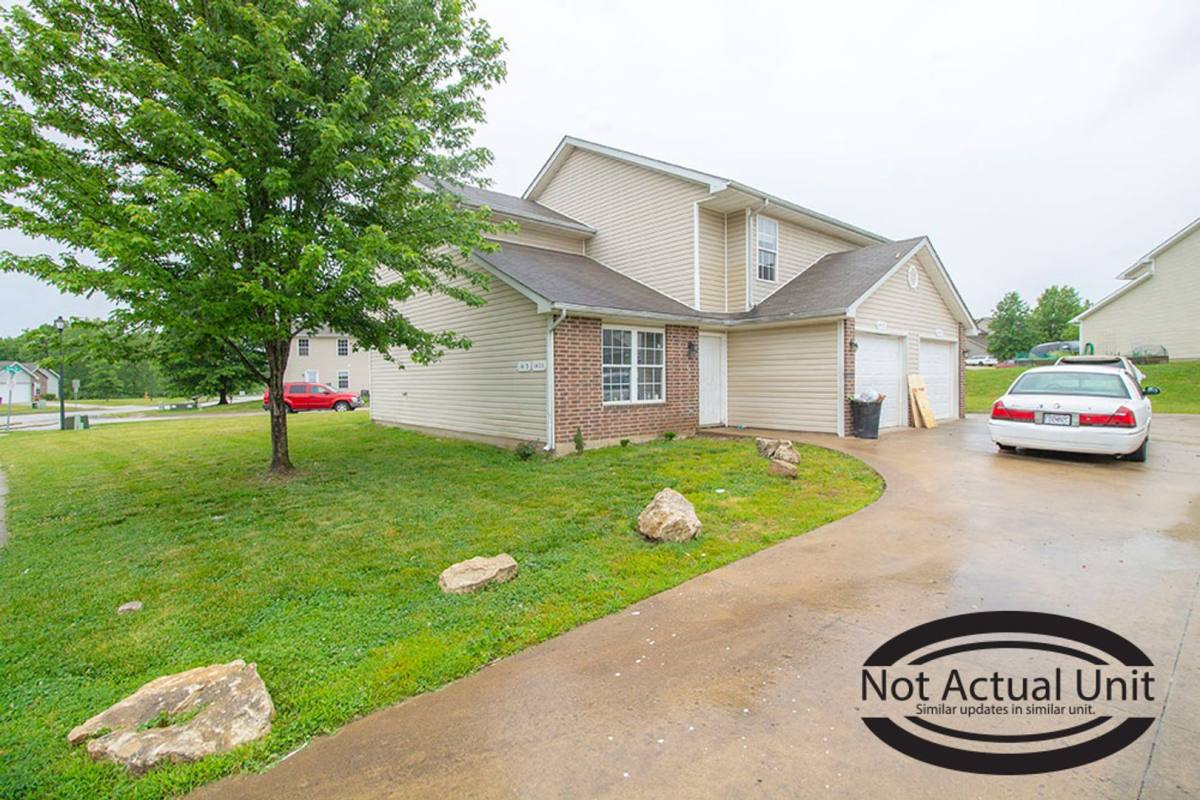 Apartment for rent at 1425-1427 Bodie Dr, Columbia, MO 65202