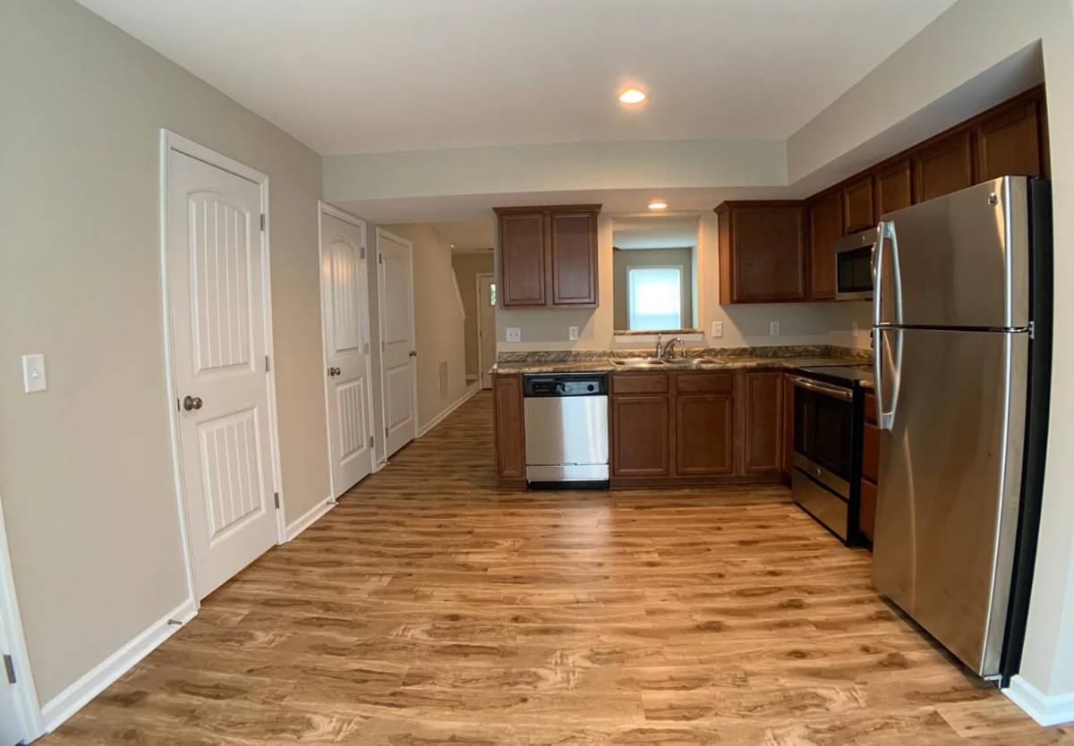 Apartment for rent at 1005 Autumn Leaf Dr, Richmond, KY 40475