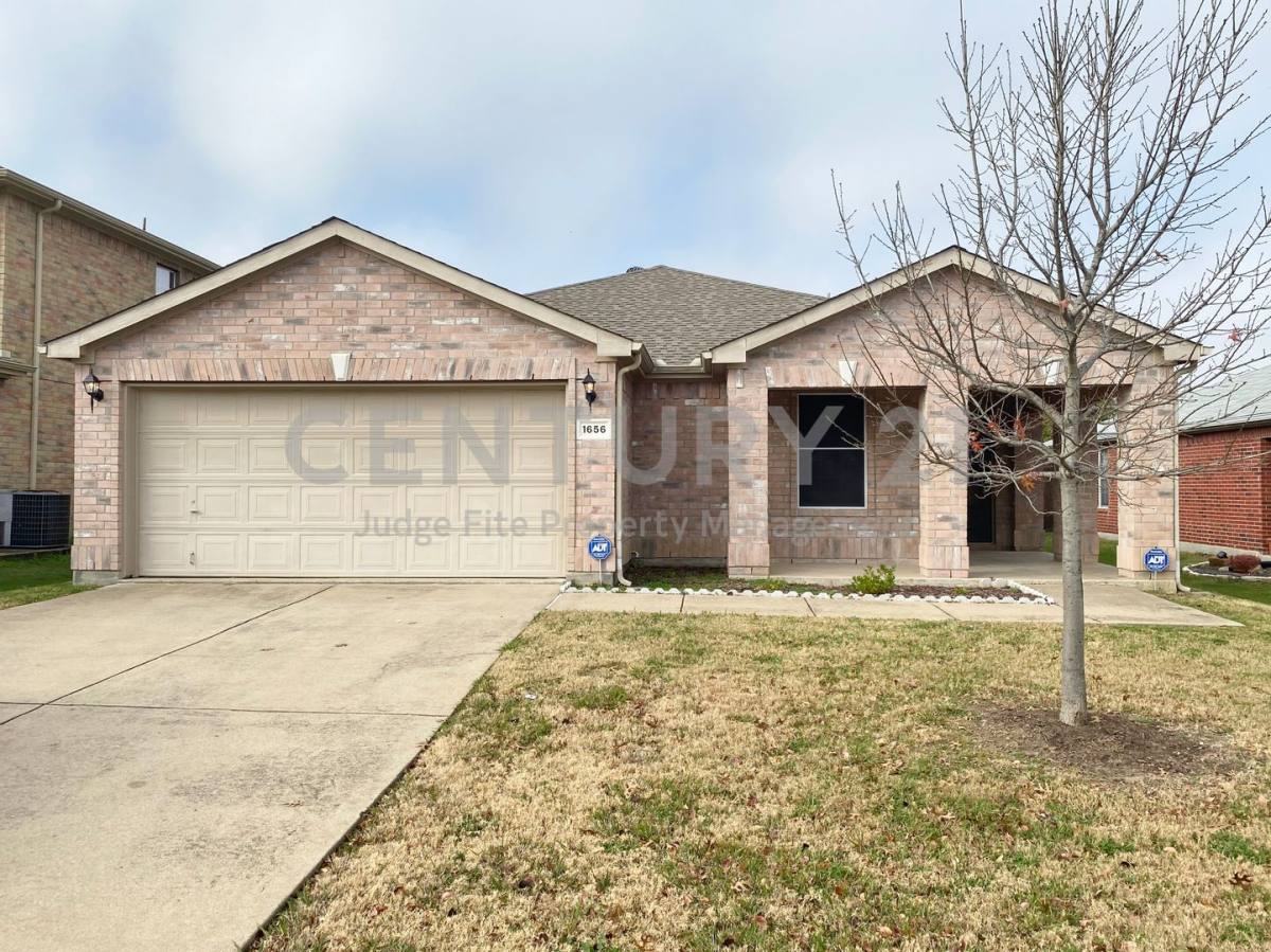 House for rent at 1656 Lionheart Dr, Frisco, TX 75036