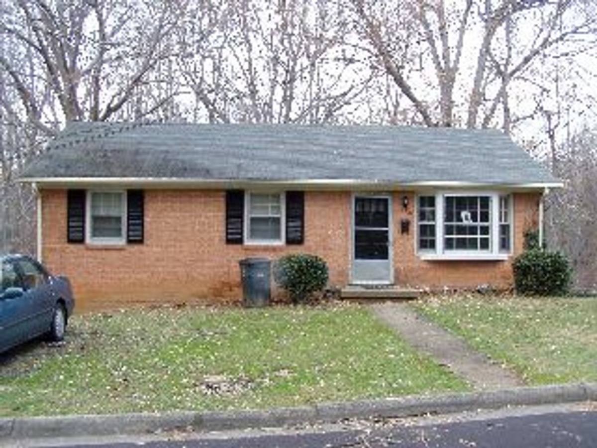 Apartment for rent at 80 W Princeton Circle, Lynchburg, VA 24503