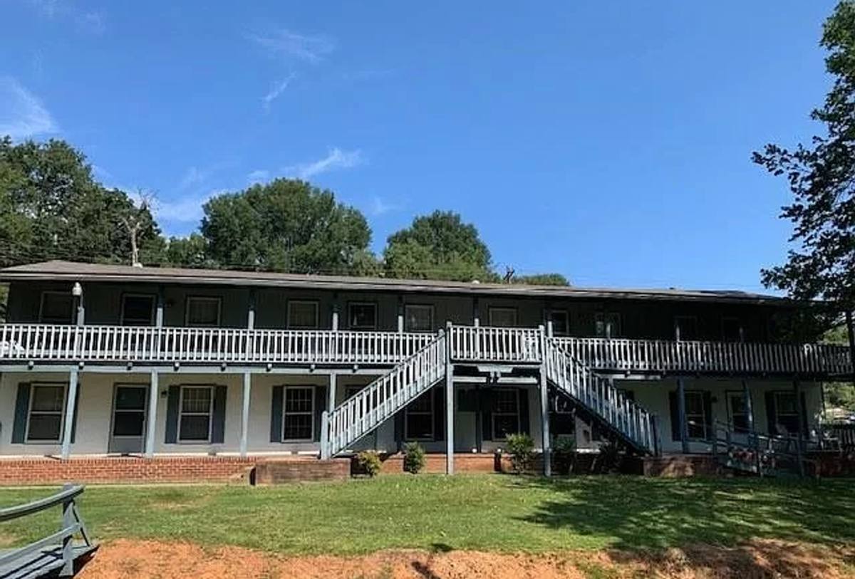 Apartment for rent at 207 Audubon Dr, Danville, VA 24540