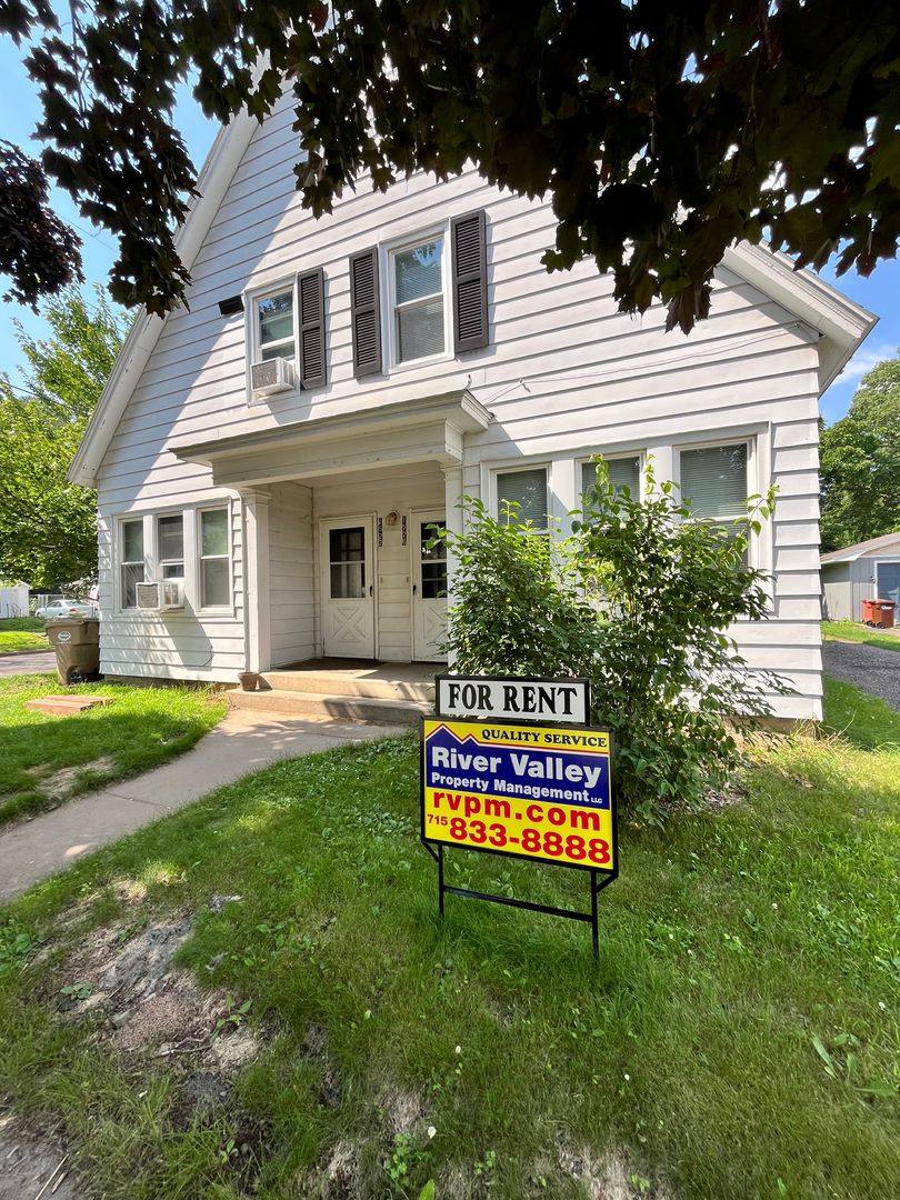 Apartment for rent at 1520 Ave A, Eau Claire, WI 54703