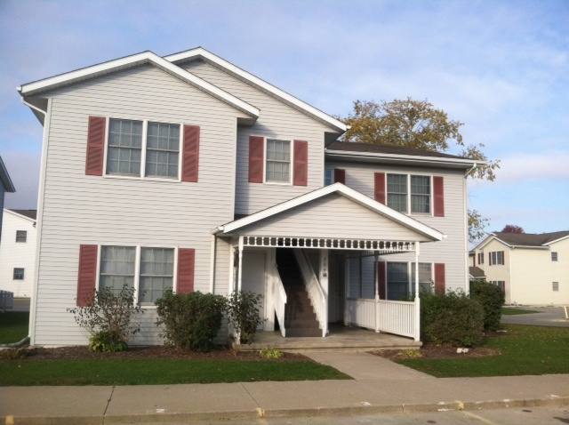 Apartment for rent at 211 Stonewall Court, Nappanee, IN 46550