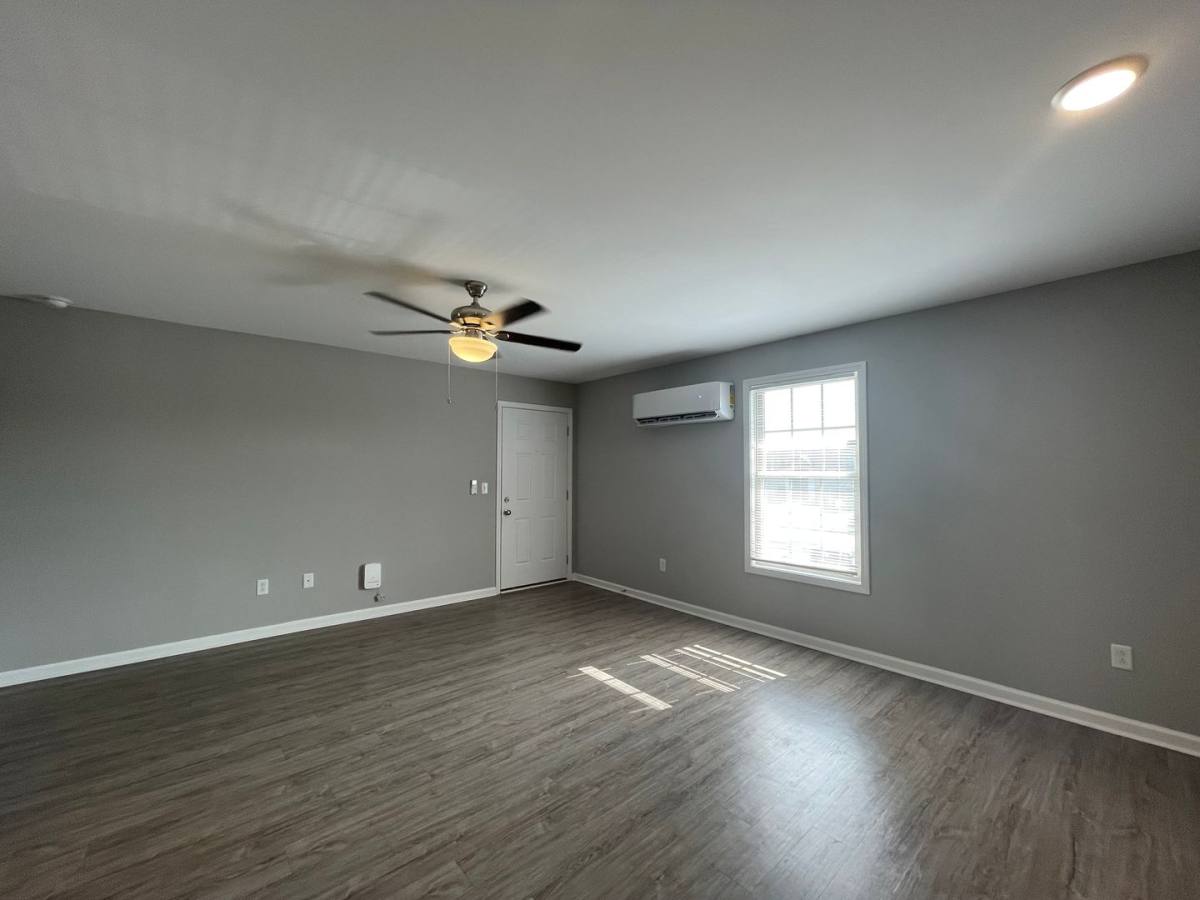 Apartment for rent at 100 Park Crest Court, Richmond, KY 40475