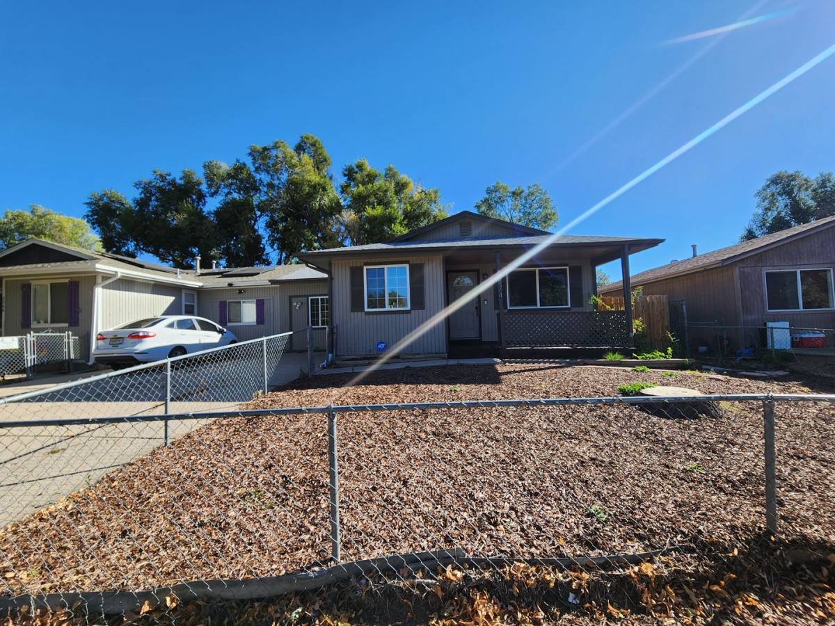 House for rent at 2874 Carmel Circle, Colorado Springs, CO 80910