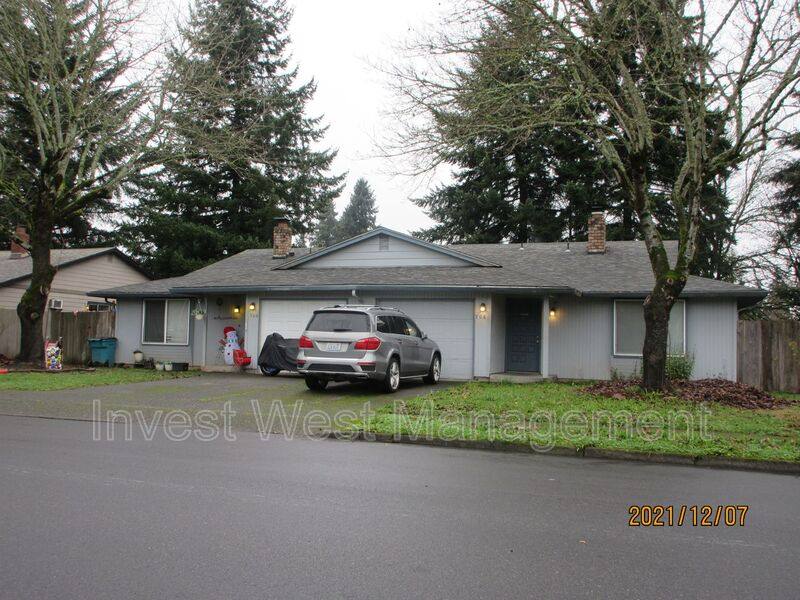 House for rent at 708 NE 105th St, Vancouver, WA 98685
