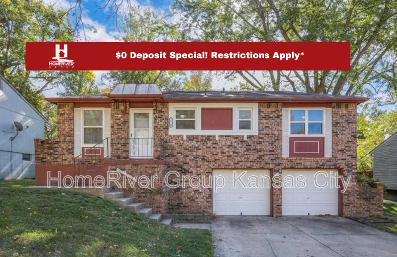House for rent at 2720 NW Castle Dr, Blue Springs, MO 64015