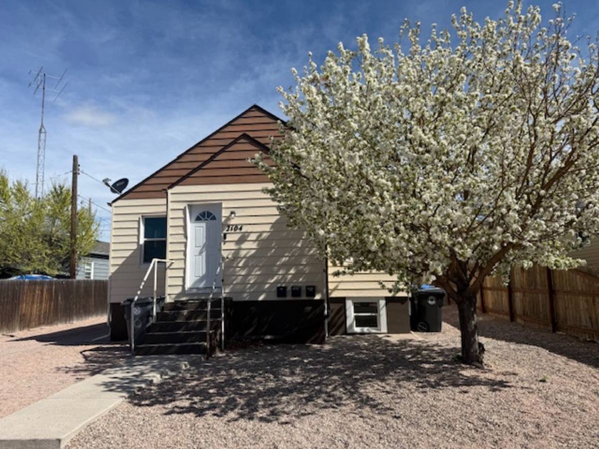 Apartment for rent at 2104 E 13th St, Cheyenne, WY 82001