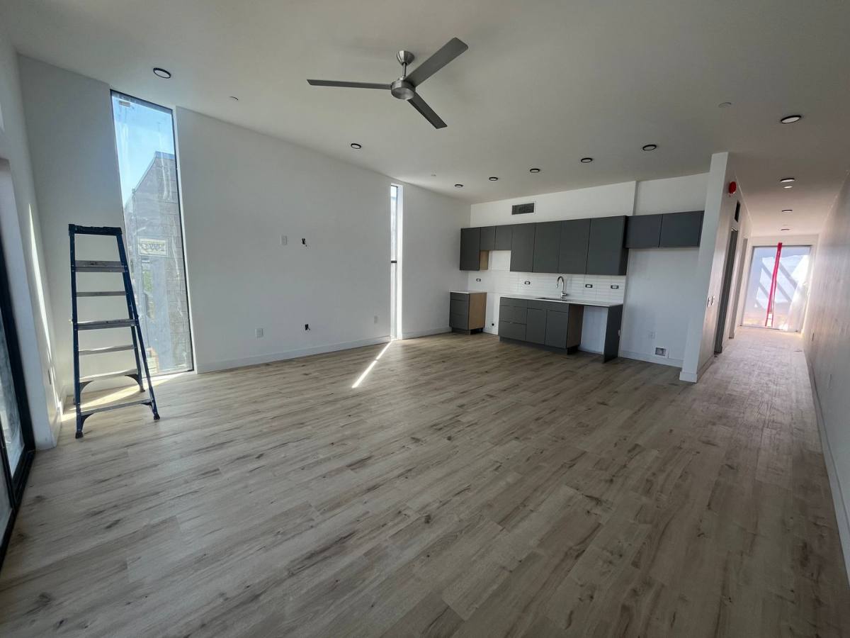 Apartment for rent at 531 E Willetta St, Phoenix, AZ 85004