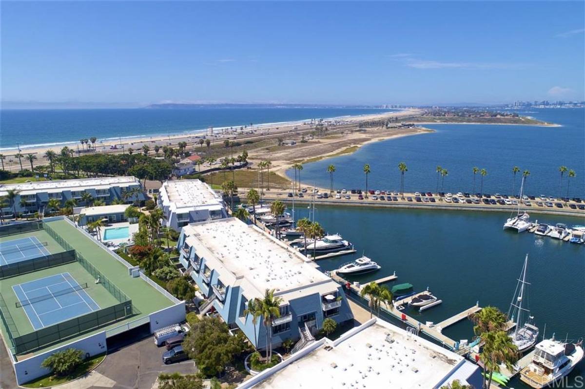 Apartment for rent at 44 Montego Court, Coronado, CA 92118