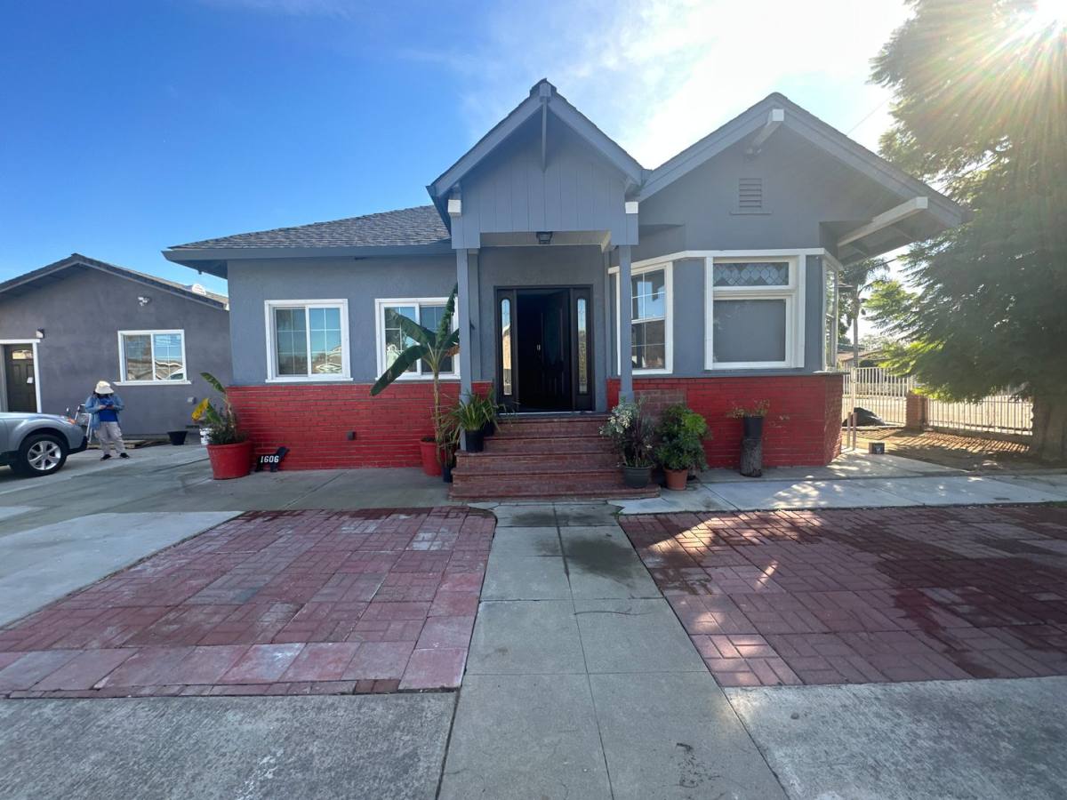 House for rent at 1606 E San Fernando St, San Jose, CA 95116