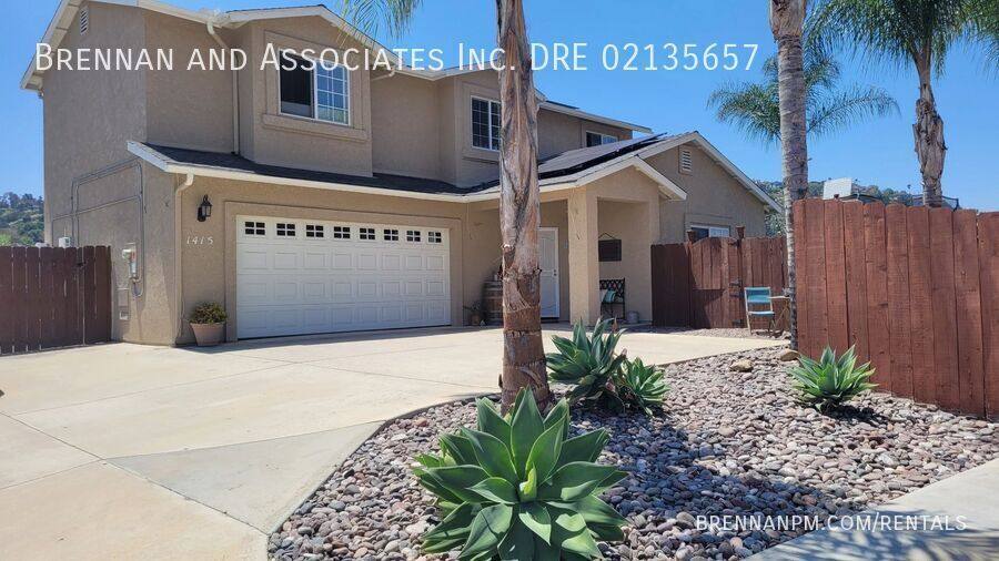 House for rent at 1415 Granite Hills Dr, El Cajon, CA 92019