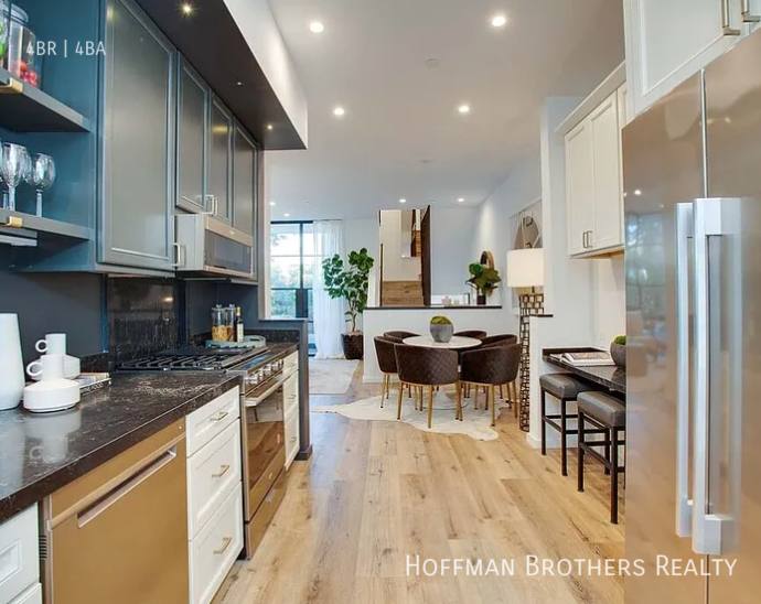 Townhouse for rent at 1260 N Las Palmas Ave #10, Los Angeles, CA 90038