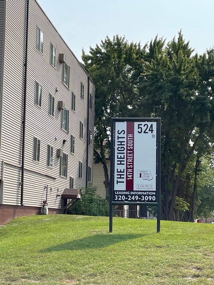 Apartment for rent at 524 14th St S, Saint Cloud, MN 56301